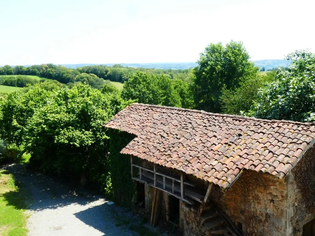 Chambre Spacieuse Dans Maison De Caractere, Au Calme, Avec Belle Vue Saint-Cirgues